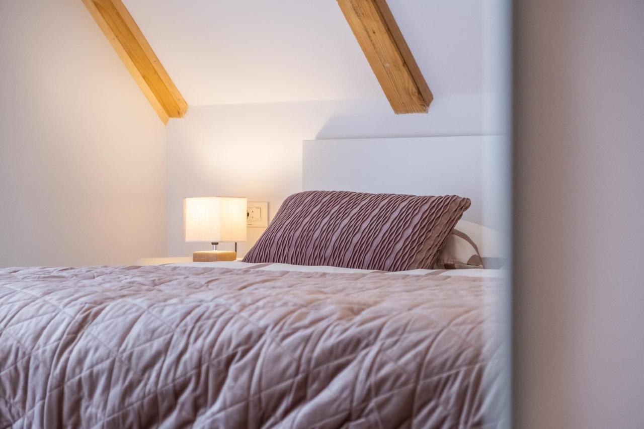 Villa Nesa - Beautiful Guest House At Continental Croatia With Outdoor Swimming Pool, Sauna And 3 Bedrooms Plaski ภายนอก รูปภาพ