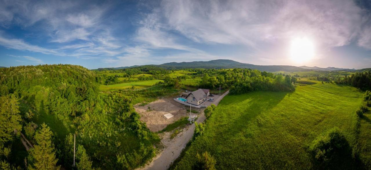 Villa Nesa - Beautiful Guest House At Continental Croatia With Outdoor Swimming Pool, Sauna And 3 Bedrooms Plaski ภายนอก รูปภาพ